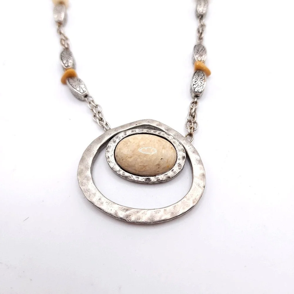 Vintage‎ Avenue Statement Necklace